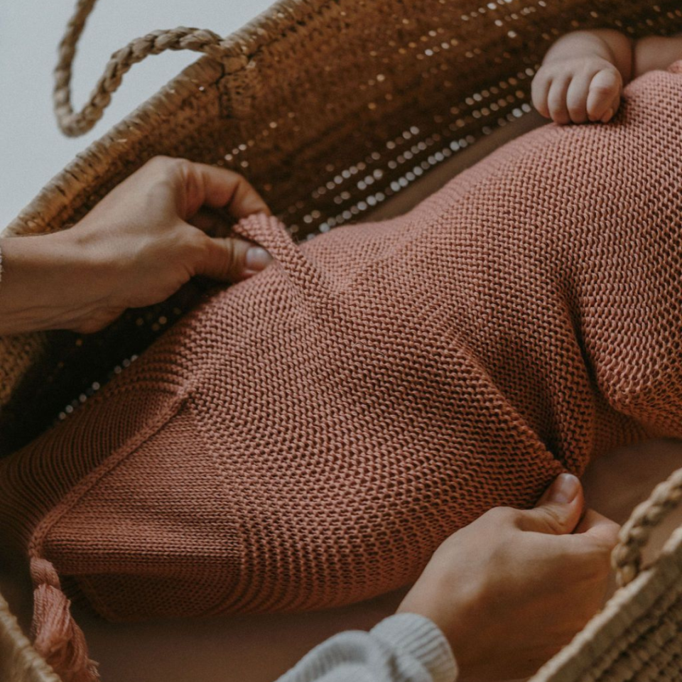 BABY COCOON - DARK ROSE